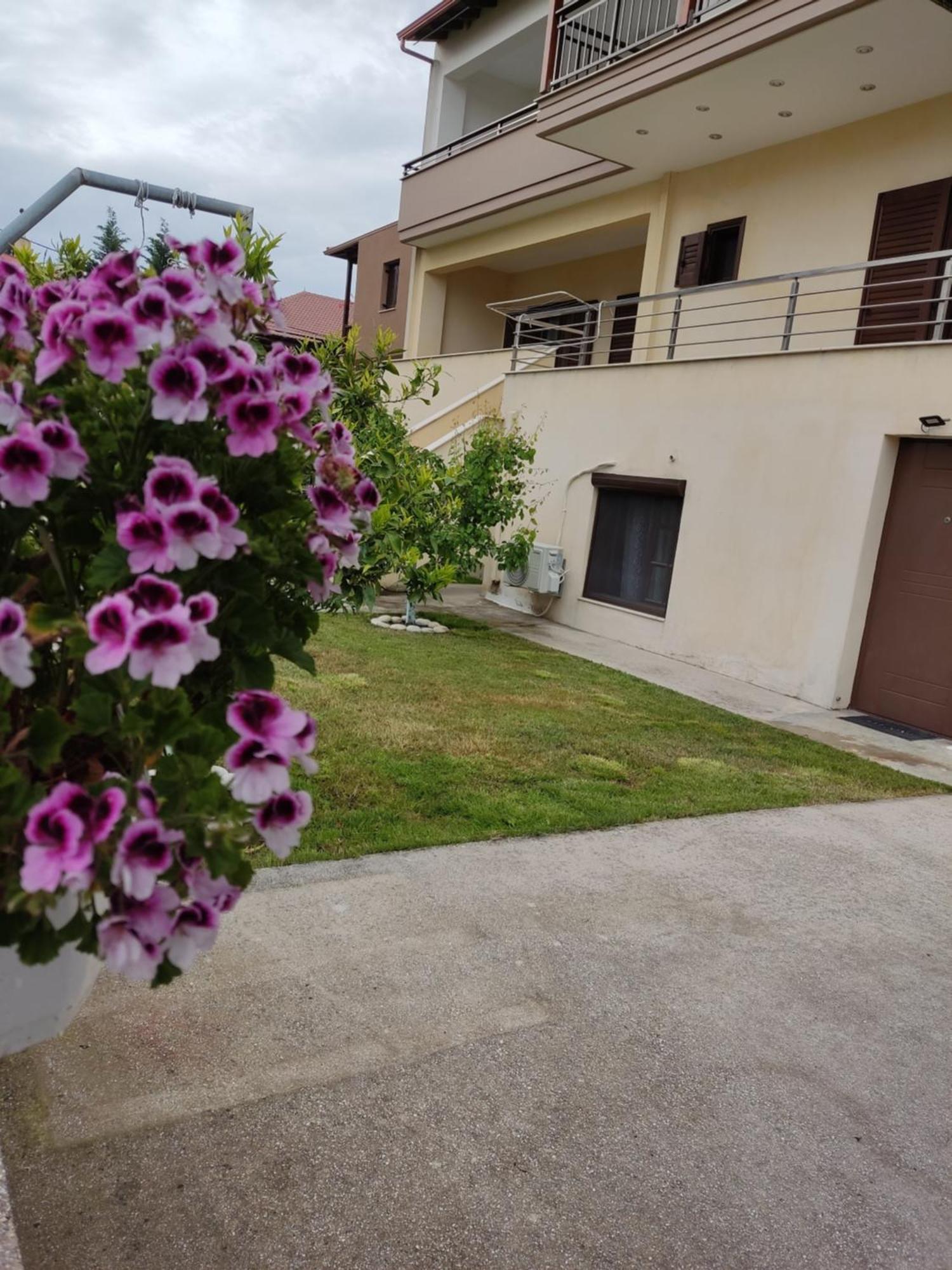 Milias Apartment'S Ierissos Extérieur photo